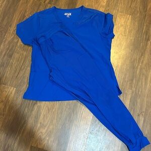 4Flex GT performance scrub set. XL in size super light weight and comfor…